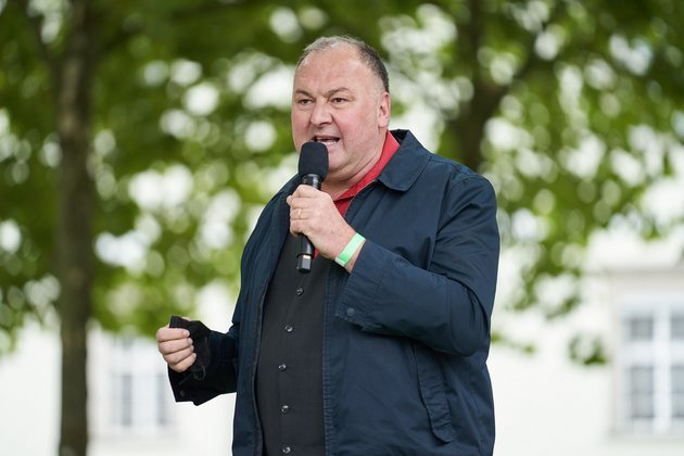 MdB und Bundestagsdirektkandidat für den Wahlkreis Straubing/Regen Erhard Grundl. - Foto: Tobias Köhler