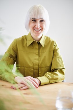 Stefanie Auer, Bezirksrätin, Stadträtin, Rechtsanwältin